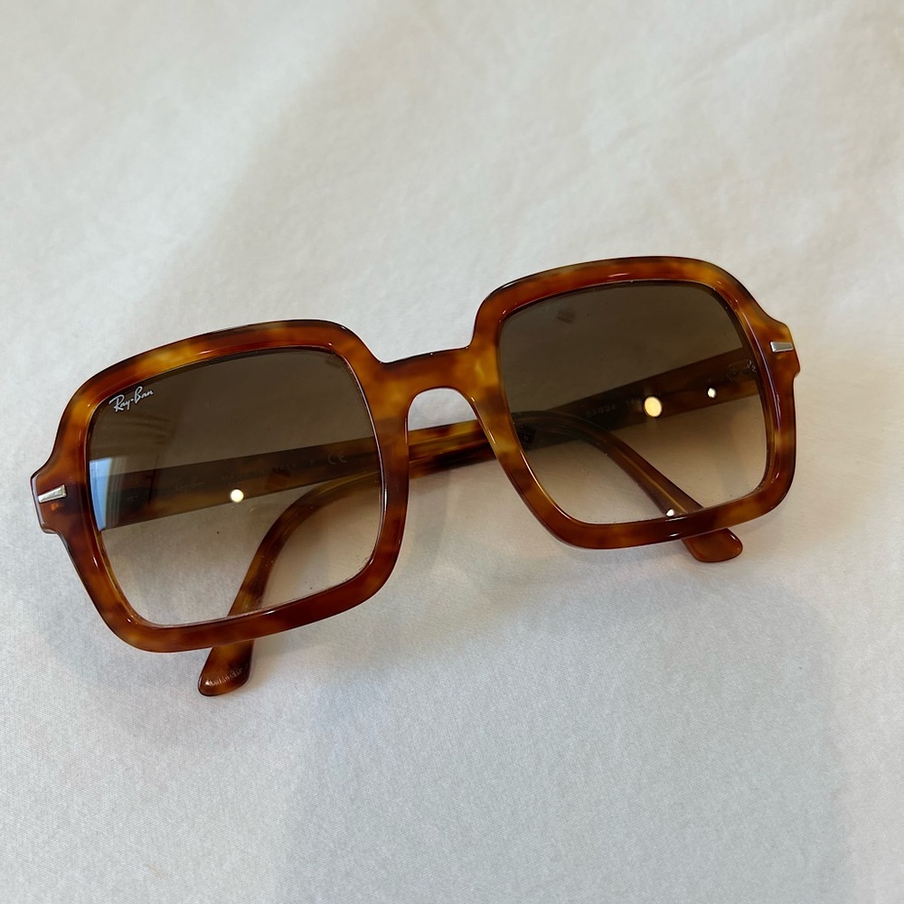 Ray-Ban Sunglasses